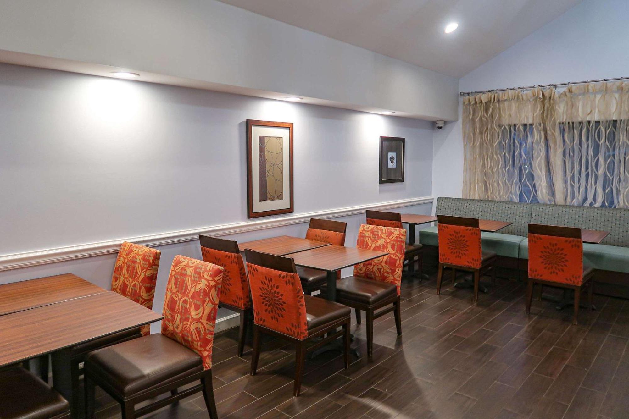 Tysons Corner Suites, A Baymont By Wyndham Вена Экстерьер фото