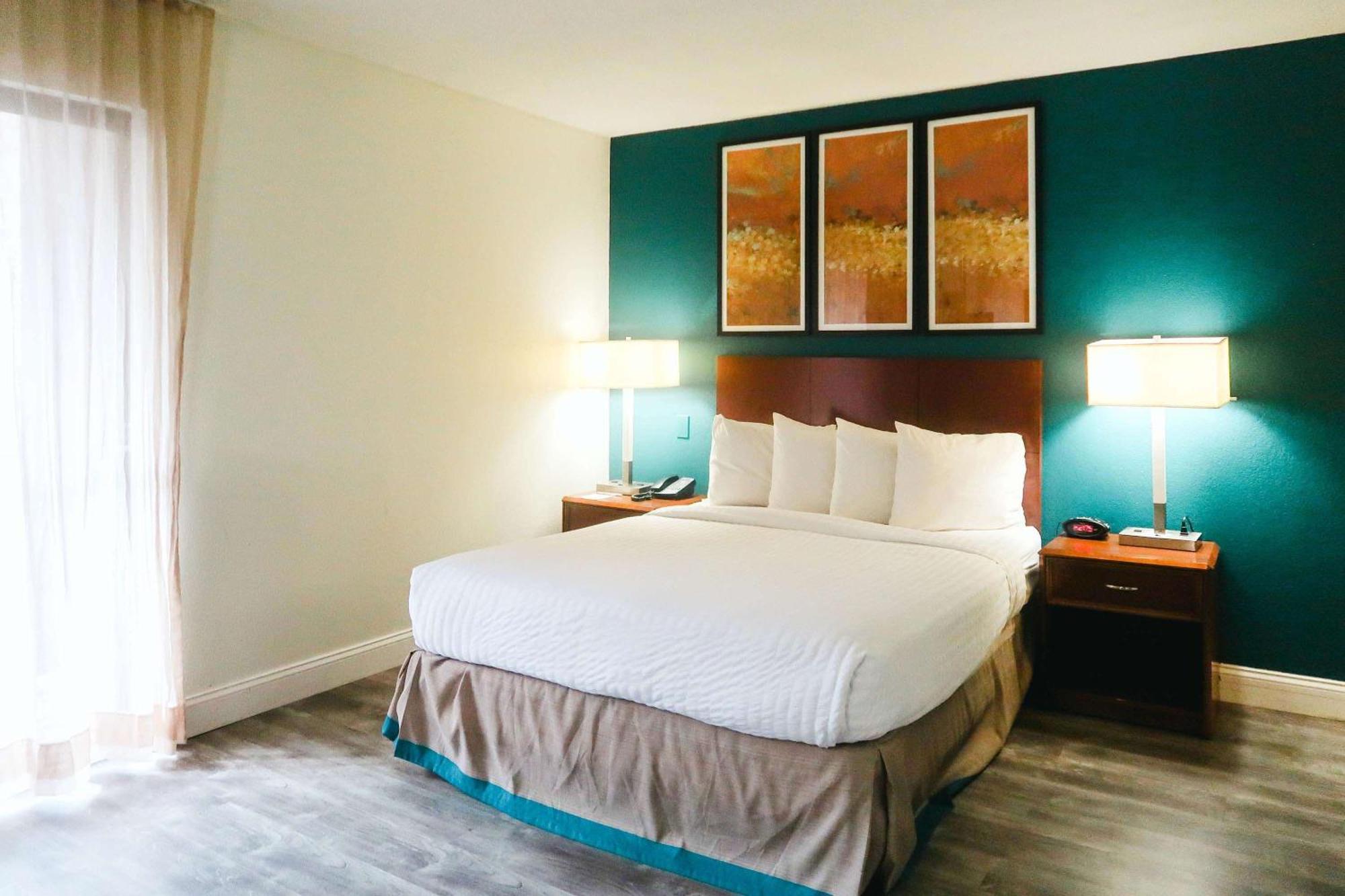 Tysons Corner Suites, A Baymont By Wyndham Вена Экстерьер фото