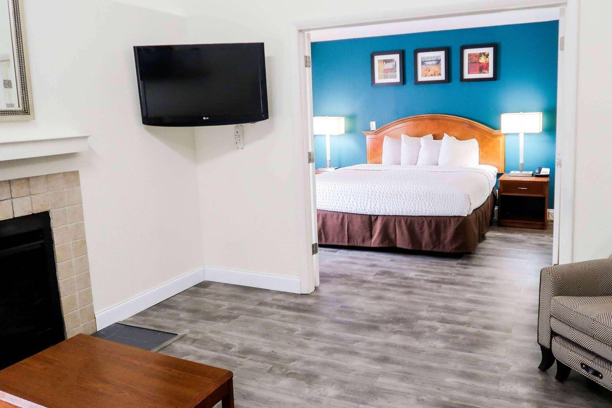 Tysons Corner Suites, A Baymont By Wyndham Вена Экстерьер фото